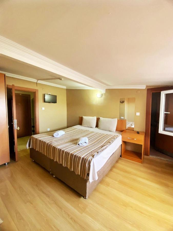 Ulubat Castle Hotel Provincia di Provincia di Istanbul Esterno foto